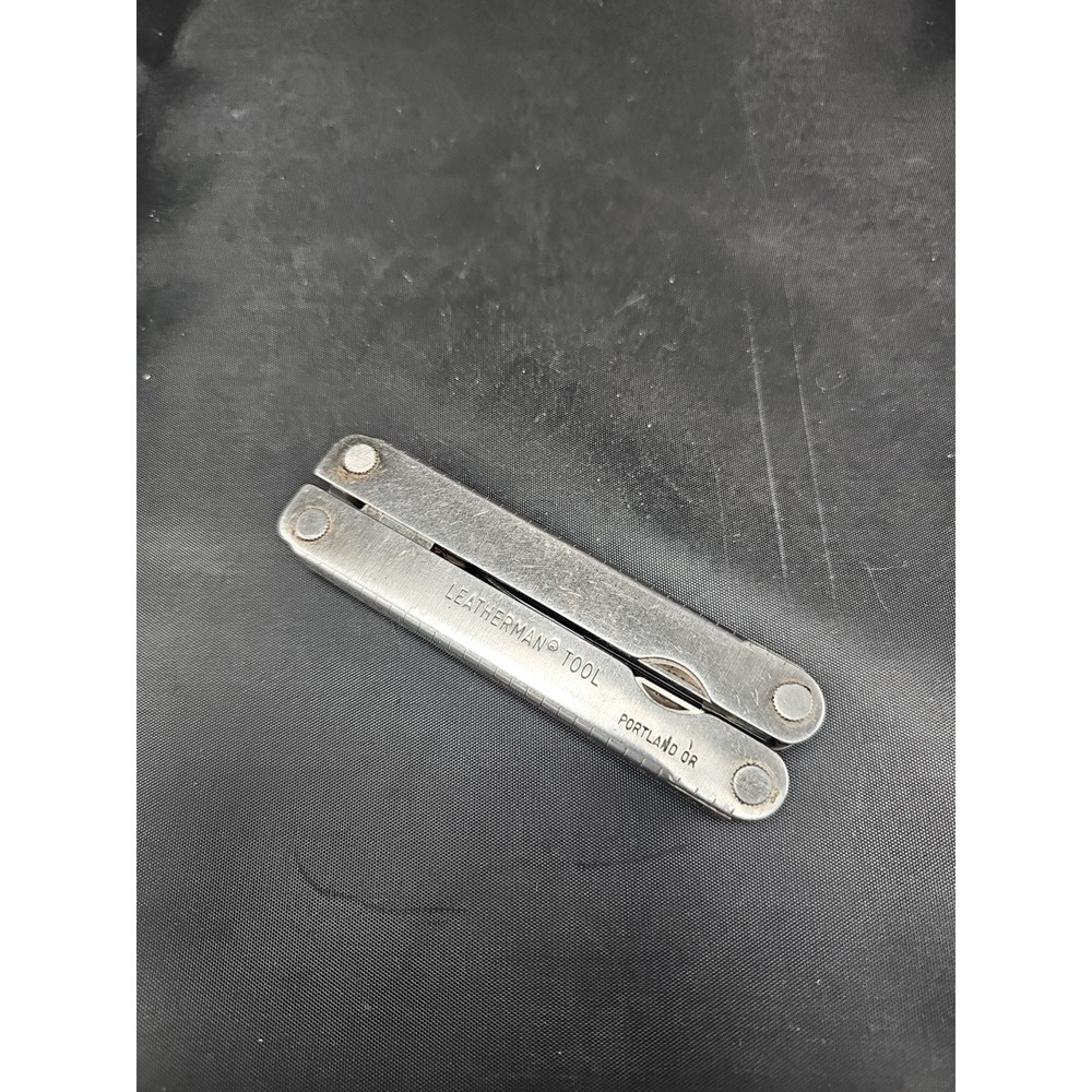 Retired Leatherman PST II (2) Stainless Steel Multi-Tool Pliers Vintage